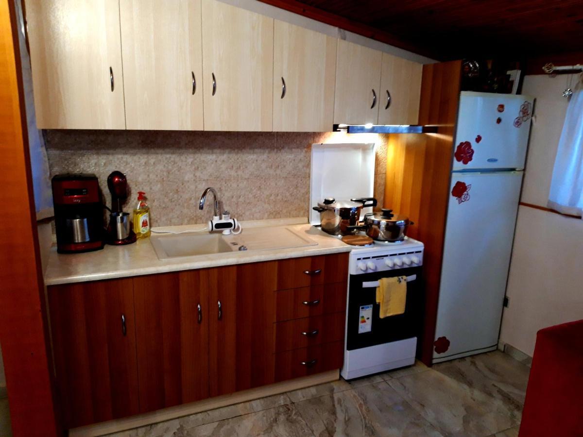Handmade Peaceful Cozy House Near The Beach Nea Kallikrateia Esterno foto