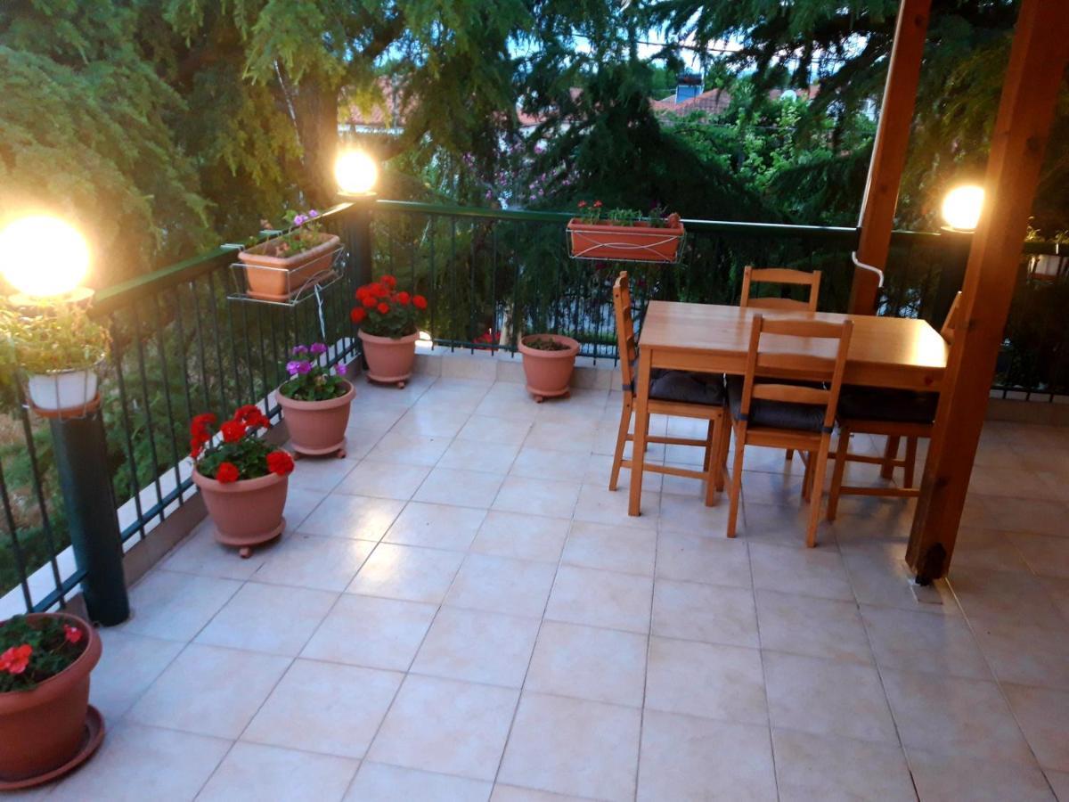 Handmade Peaceful Cozy House Near The Beach Nea Kallikrateia Esterno foto